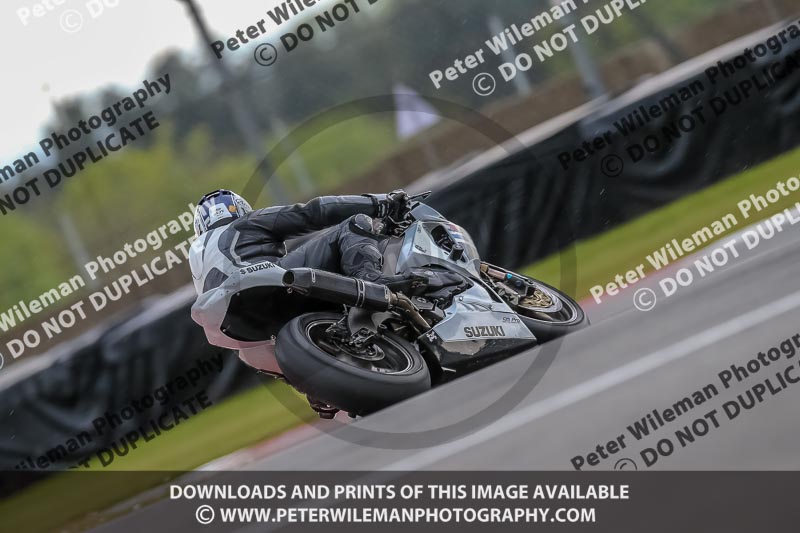 PJ Motorsport Photography;donington no limits trackday;donington park photographs;donington trackday photographs;no limits trackdays;peter wileman photography;trackday digital images;trackday photos